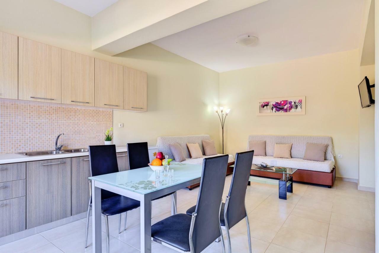 Oceana Suites Jeorjúpoli Kültér fotó